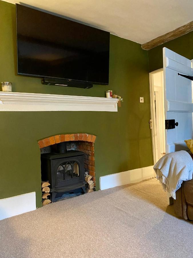 Stunning 2 Bedroom Flat In A Central Location New Alresford Exterior foto